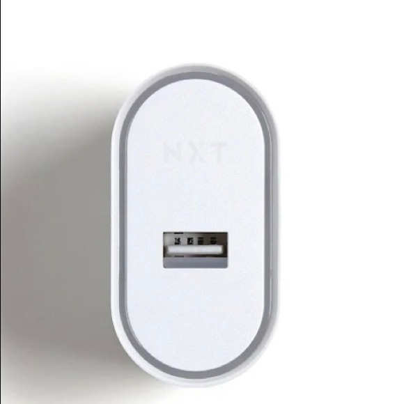 NXT Technologies Universal 1 USB Port Phone Charger - White - Picture 1 of 3